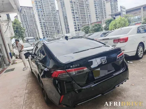 2025 Honda Inspire 12