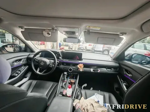 2025 Honda Inspire 9