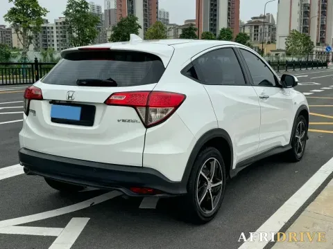 2022 Honda Vezel 9