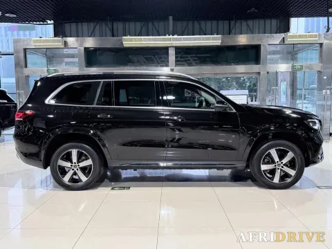 2021 Mercedes-Benz GLS Class 13