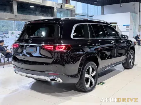 2021 Mercedes-Benz GLS Class 16