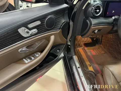 2019 Jaguar F-PACE 4