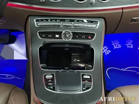 2019 Jaguar F-PACE 8