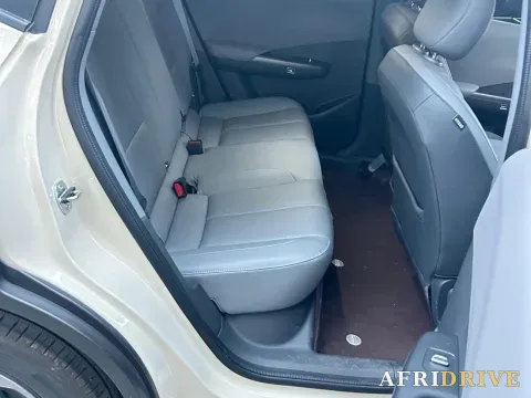 2025 DongFeng eπ 06 4