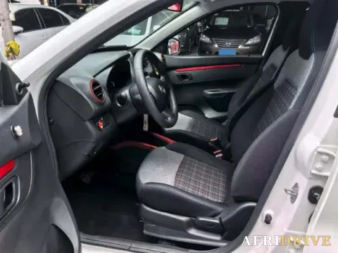 2022 DongFeng eπ Nami EX1 5