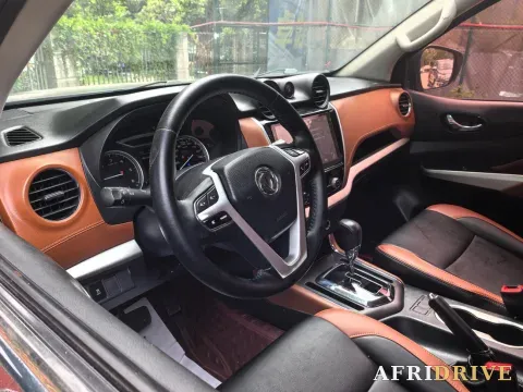 2019 Dongfeng RuiQi 6 4