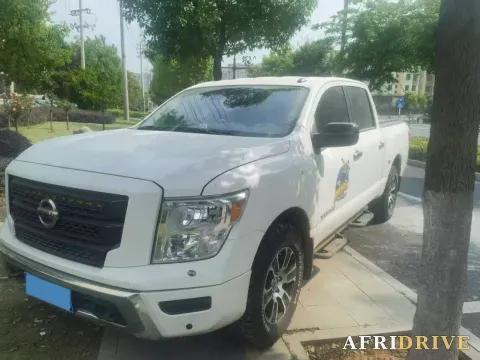 2019 Mitsubishi Pajero