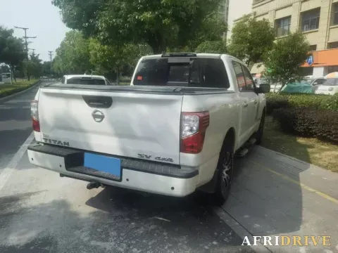 2019 Mitsubishi Pajero 6
