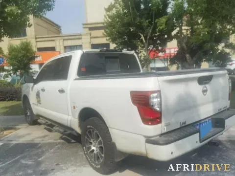 2019 Mitsubishi Pajero 7