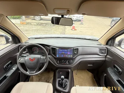 2022 WuLing HongGuang V 8