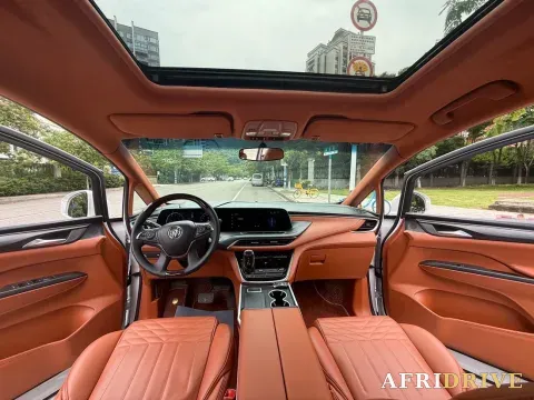 2022 Buick GL8 13