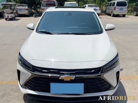 2023 Chevrolet Monza 2
