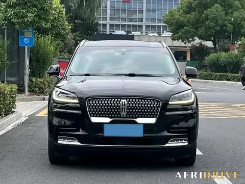 2021 Lincoln Aviator 5