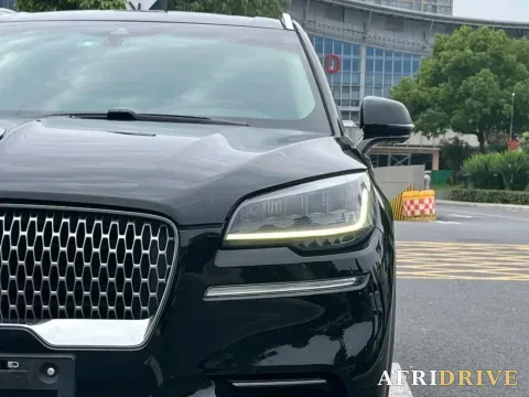 2021 Lincoln Aviator 9