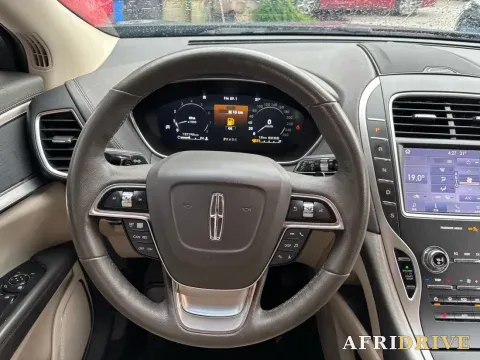 2020 Lincoln Nautilus 5