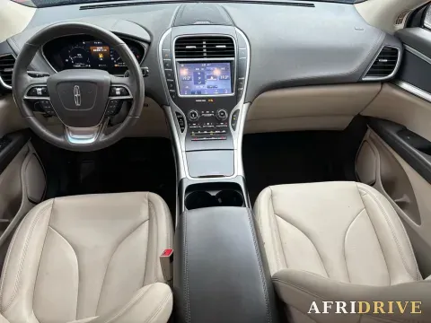 2020 Lincoln Nautilus 8
