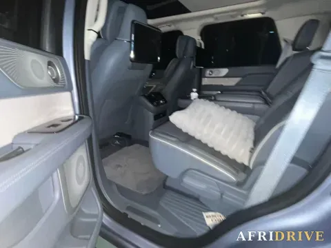 2020 Lincoln Navigator 3