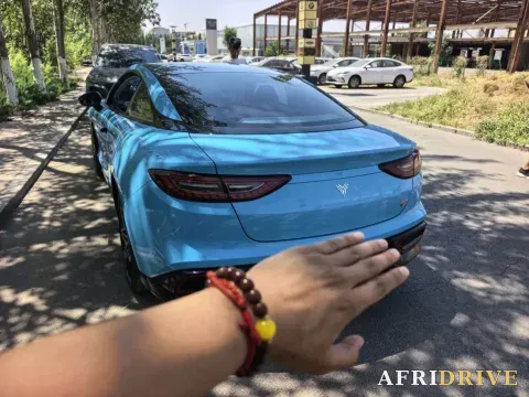 2023 Neta GT 6