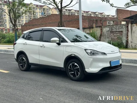2021 Neta V 3