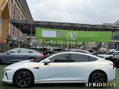 2022 Neta S 3
