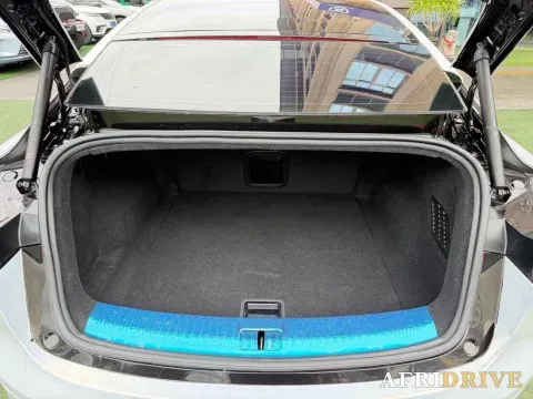 2022 Neta S 7