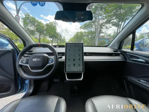 2022 Neta V 4