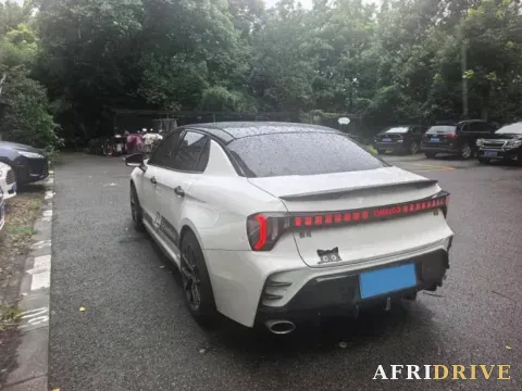2023 LYNK&CO 03 8