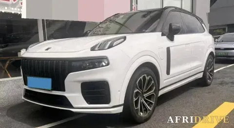 2021 LYNK&CO 09 EM-P