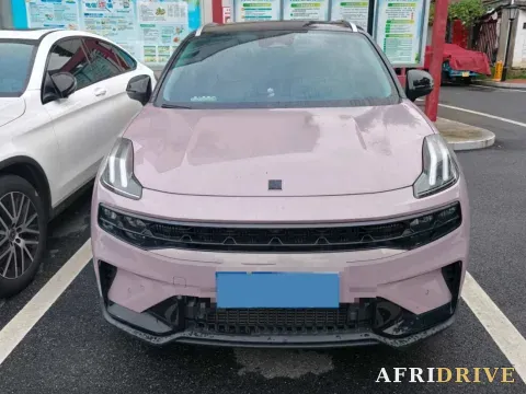 2023 LYNK&CO 03 2