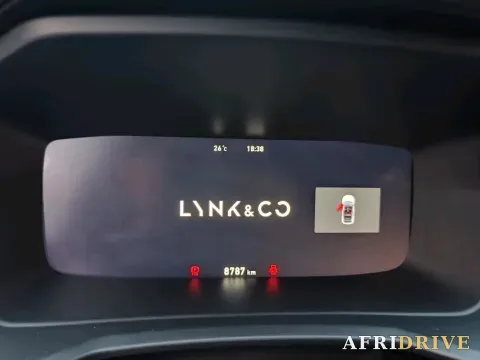 2023 LYNK&CO 03 8
