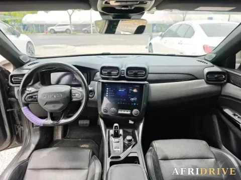2022 LYNK&CO 03 7