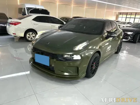2022 LYNK&CO 03