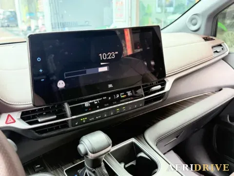 2021 Toyota Sienna 14