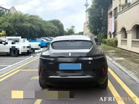 2023 Avatr 11 4