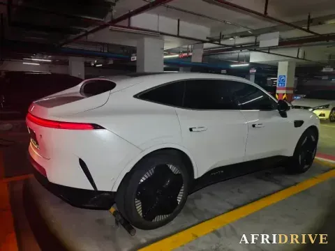 2023 Avatr 11 2