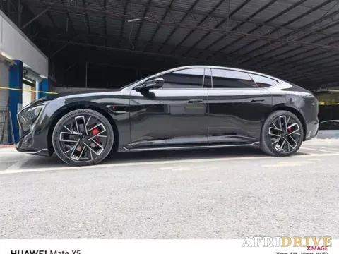 2024 Avatr 12 3