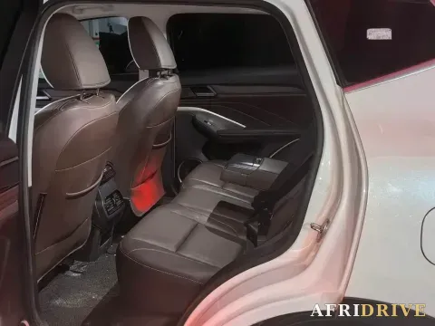 2020 WEY VV6 4