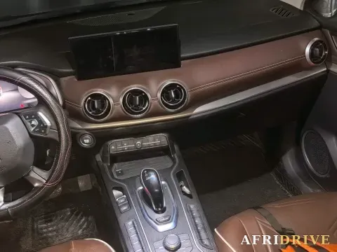 2020 WEY VV6 6