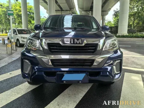 2023 Isuzu RE-MAX Jim 2