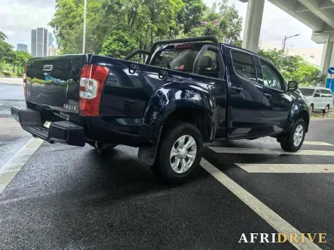 2023 Isuzu RE-MAX Jim 4