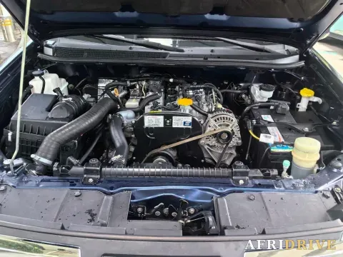 2023 Isuzu RE-MAX Jim 10