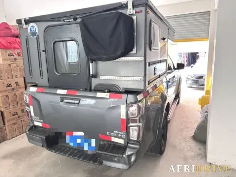 2021 Isuzu D-MAX 2