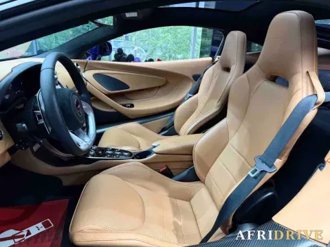 2022 McLaren GT 5
