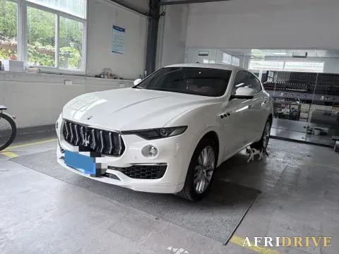 2022 Maserati Levante