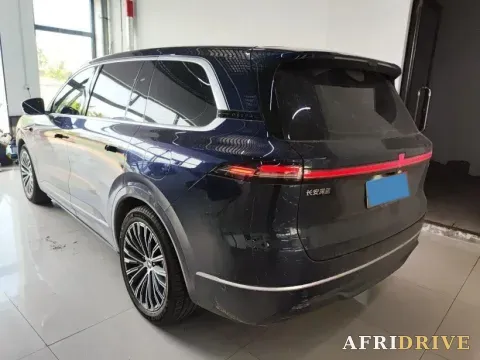 2025 Deepal S09 7