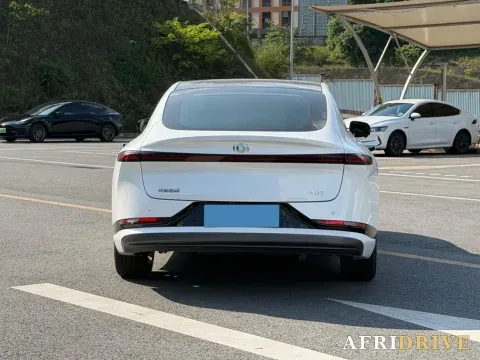 2025 ChangAn QiYuan A07 8