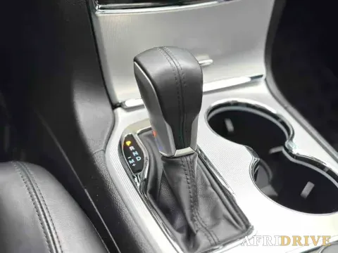 2020 Jeep Grand Cherokee 8