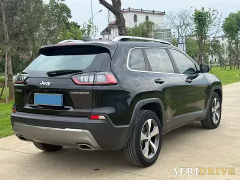 2019 Jeep Cherokee 5