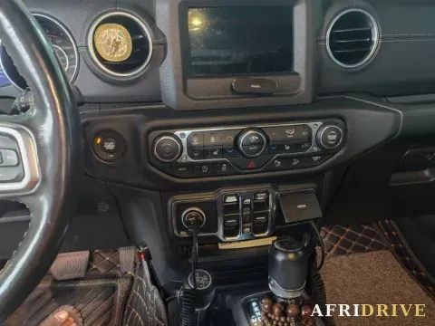 2019 Jeep Wrangler 4