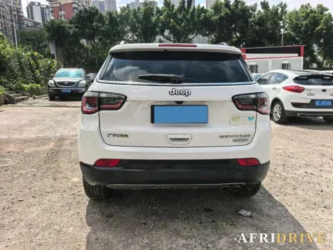 2019 Jeep Compass 8